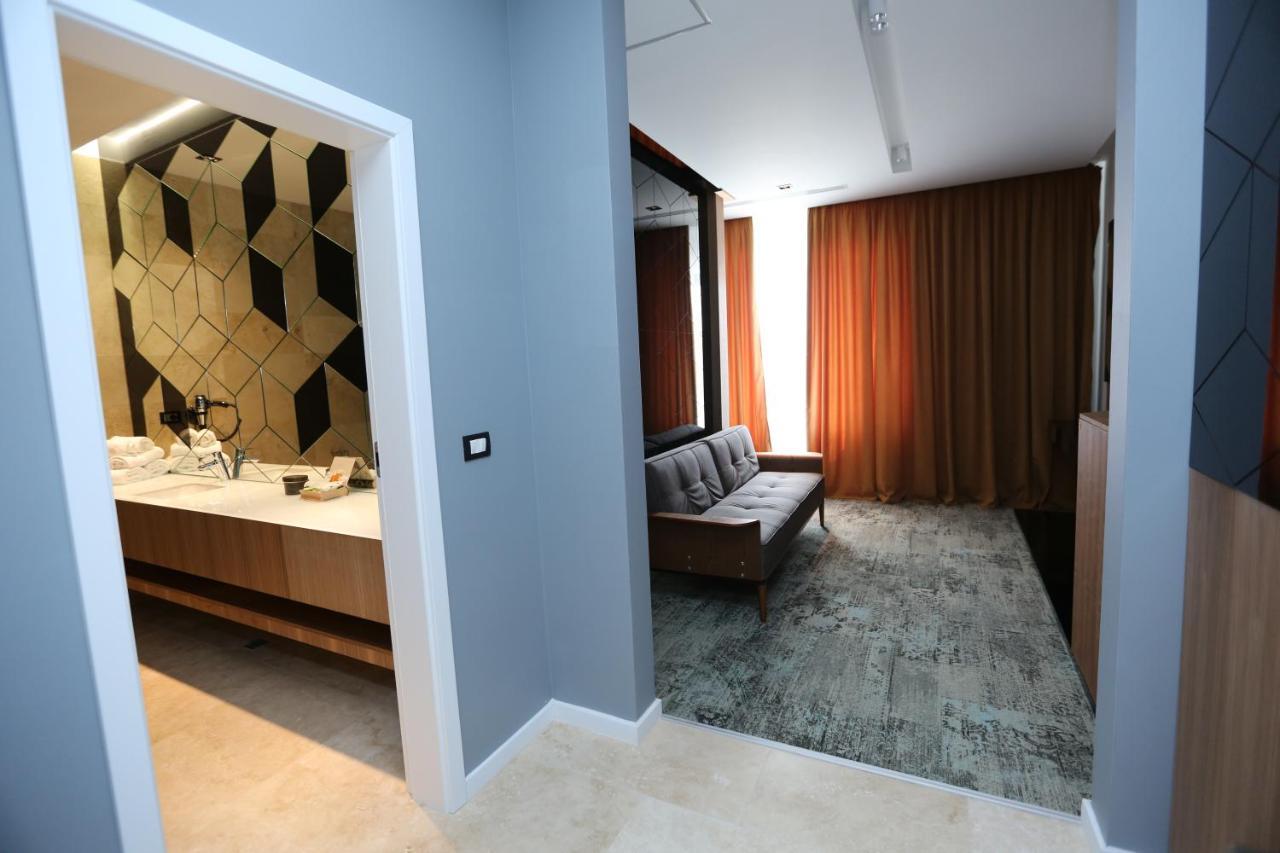 Valentino Rooms Fokszany Zewnętrze zdjęcie